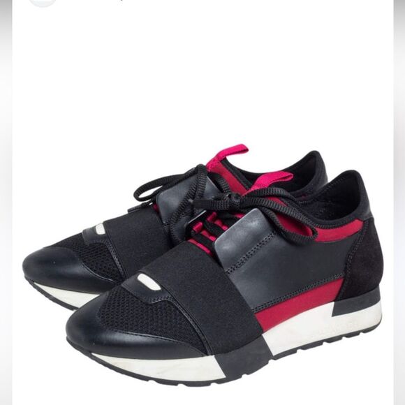 Balenciaga Black and Red Sneakers with Chunky Silhouette, US8 - Picture 1 of 12